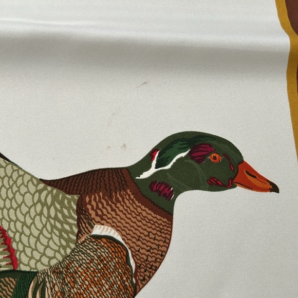 Gucci Multicolor Duck Print Scarf - Picture 8 of 12
